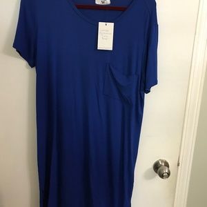 Blue t-shirt dress with breast pocket